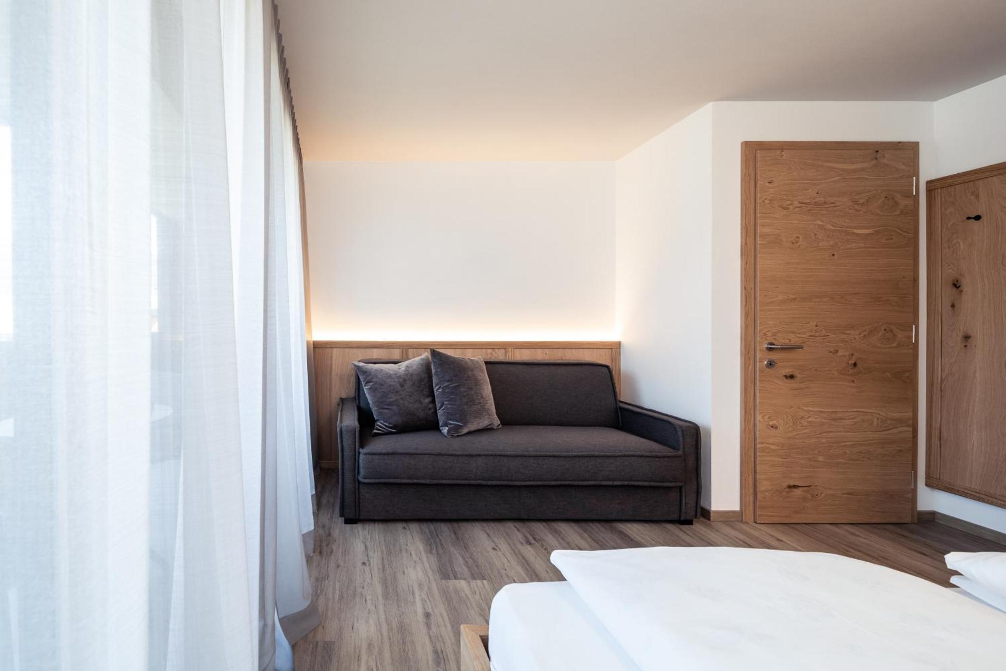 B&B Boutiquehotel Clara Brunico Bilik gambar